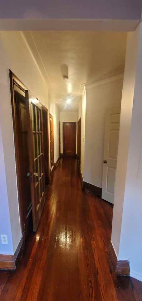 4508 Avenue Coolbrook #4508 - Photo 5 of 8