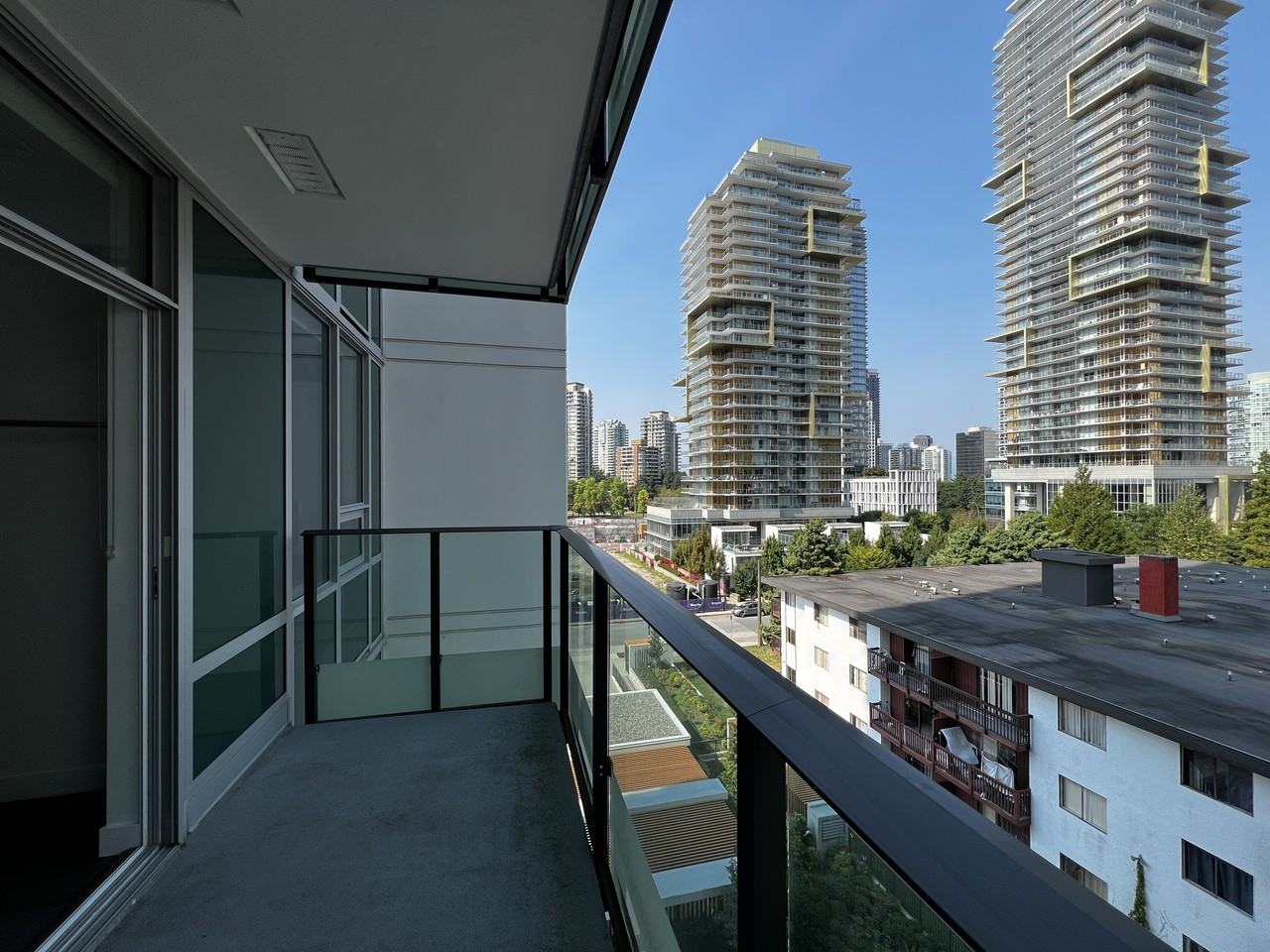 6463 Silver Avenue #6xx - Photo 4 of 12