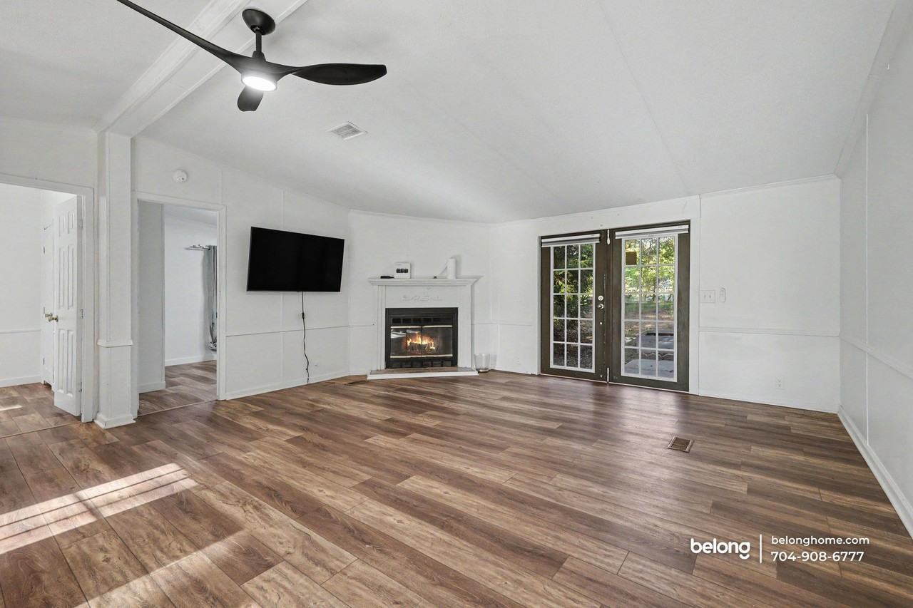 4866 Emma Love Ln - Photo 2 of 19