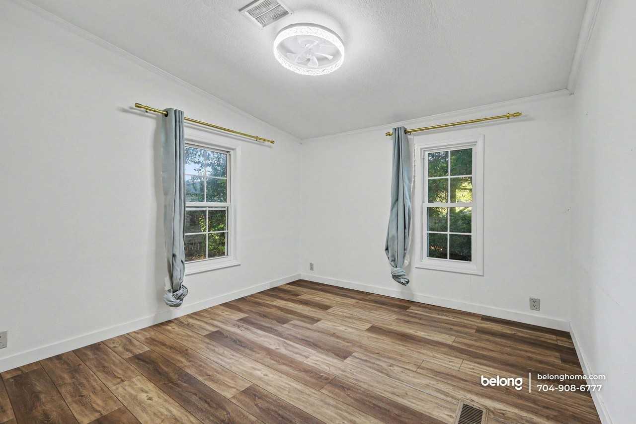 4866 Emma Love Ln - Photo 6 of 19