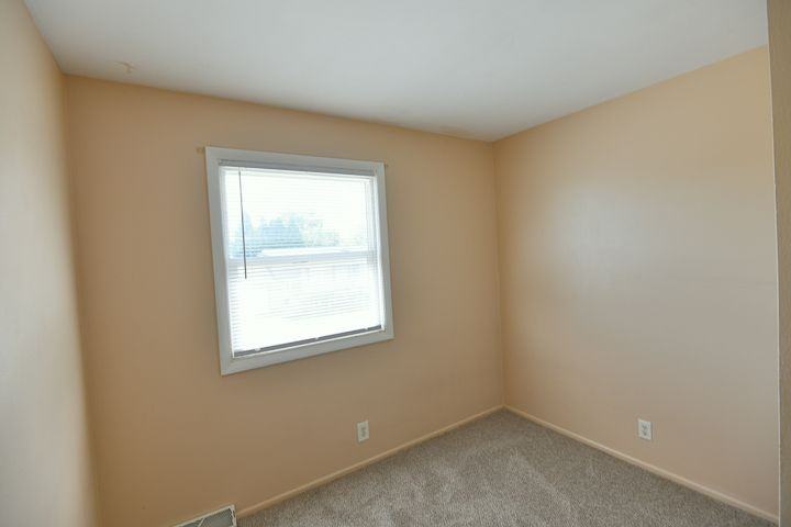6324 53rd St - Photo 2 of 20