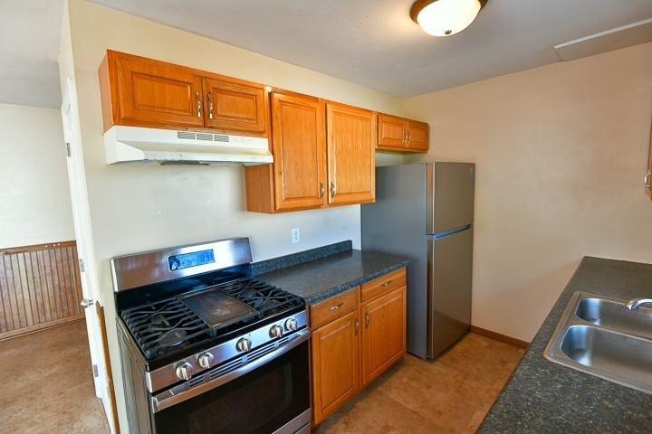 6324 53rd St - Photo 5 of 20