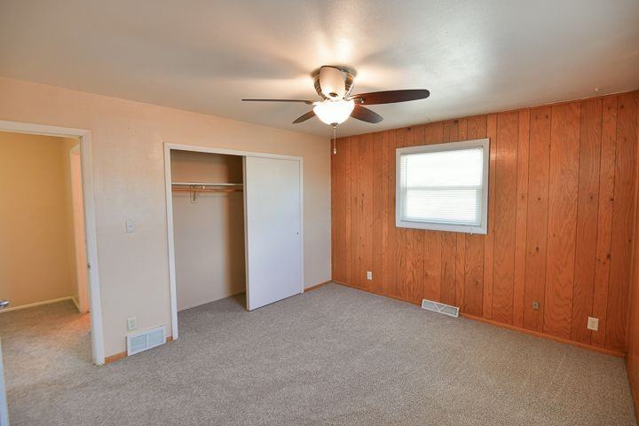 6324 53rd St - Photo 7 of 20