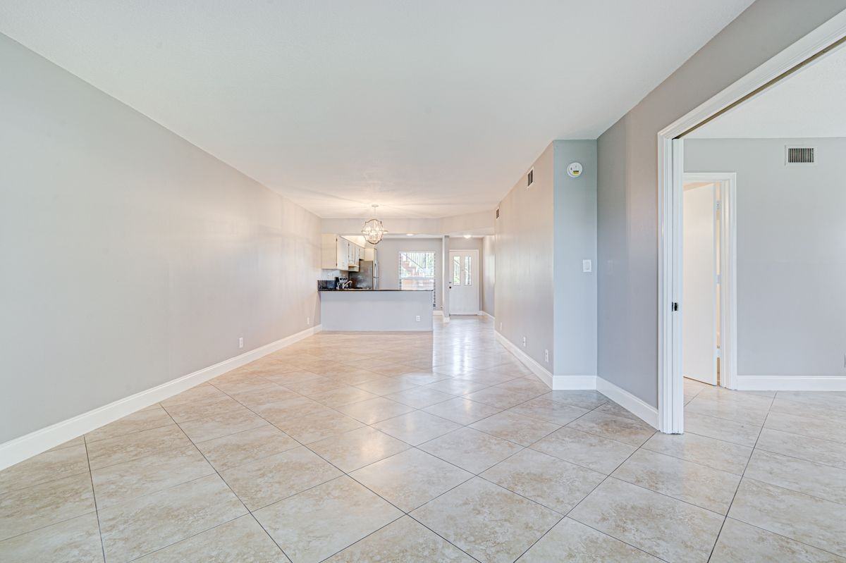 1031 Banks Rd ##104 - Photo 5 of 30
