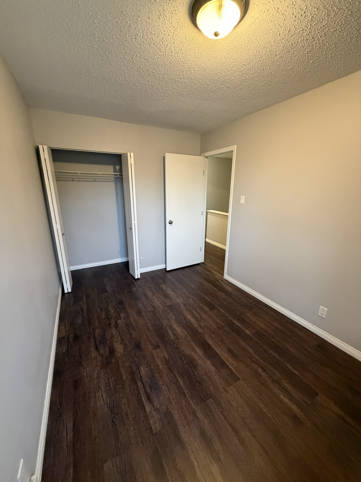 Greenstone Place - Photo 5 of 7