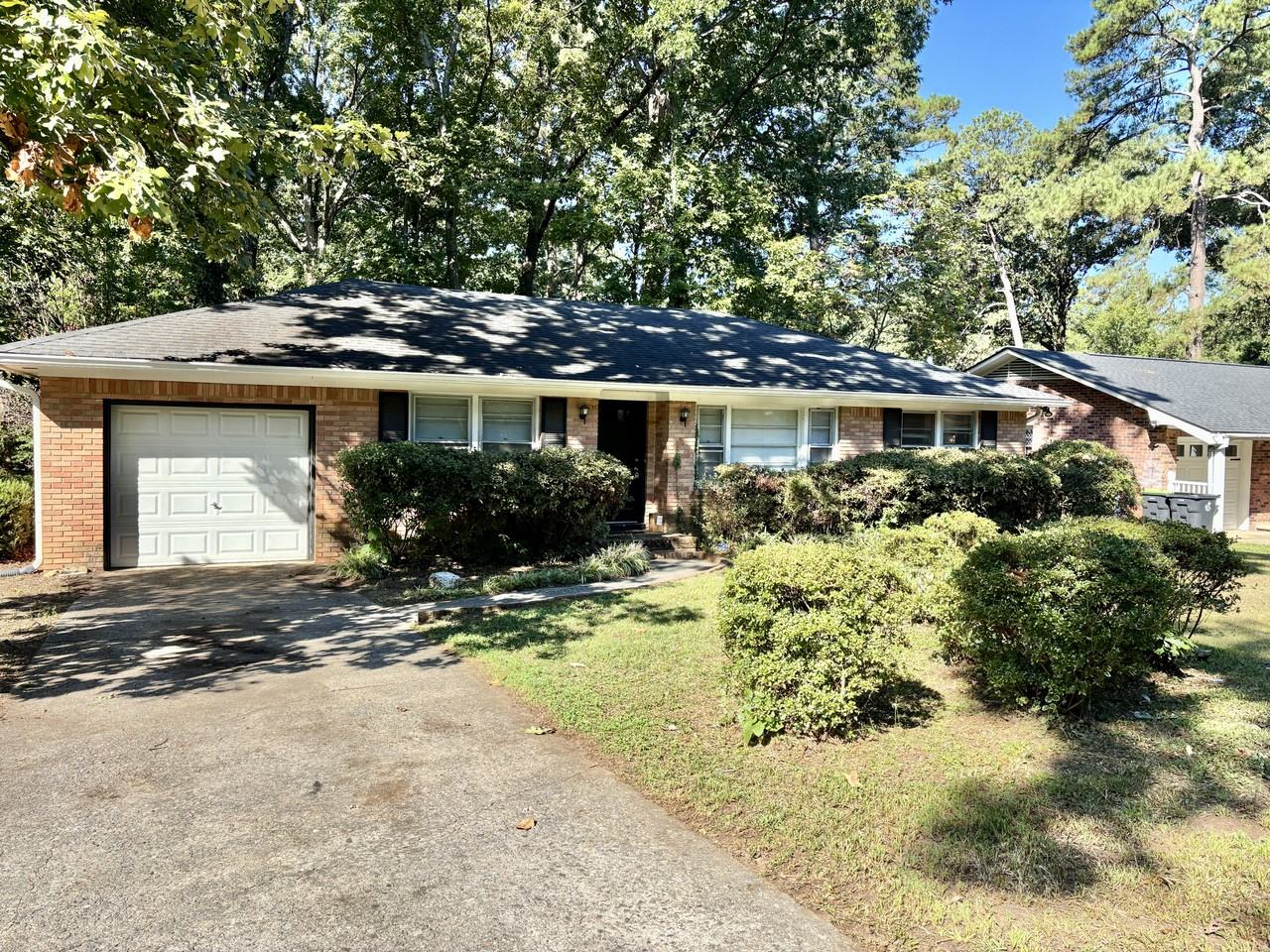 237 Pitney Rd - Photo 3 of 27