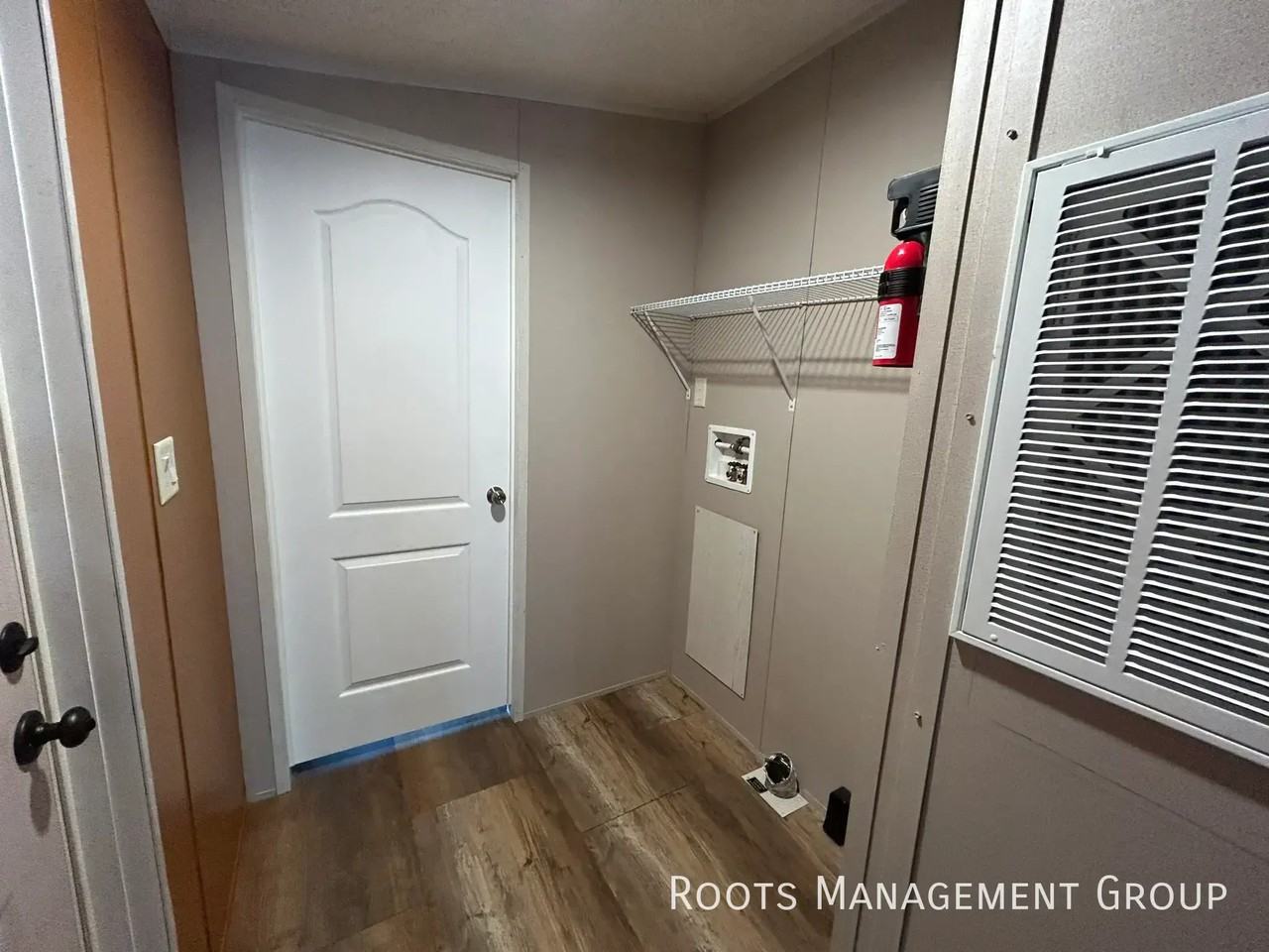 99 Riviera Courts Dr #99 - Photo 4 of 17