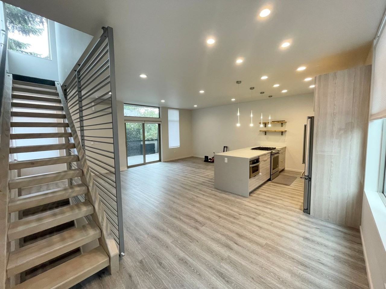 6751 15th Ave Nw - Photo 4 of 26