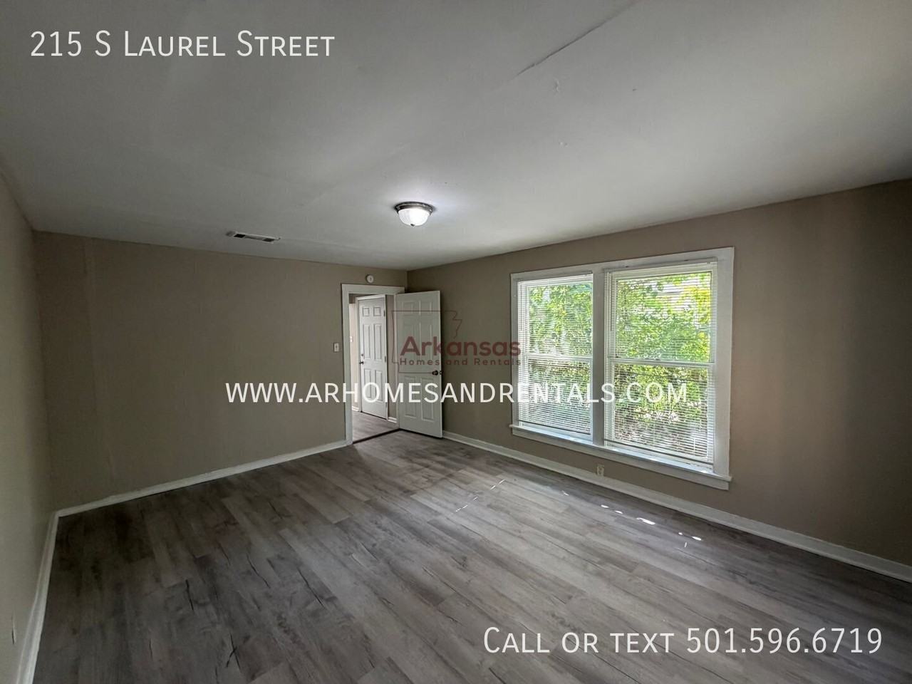 215 S Laurel St - Photo 7 of 15