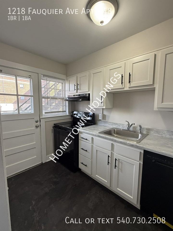 1218 Fauquier St Sw #48 - Photo 5 of 9