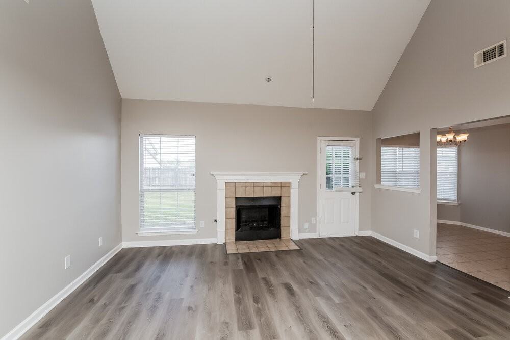 4790 Harvest Park Dr - Photo 5 of 17