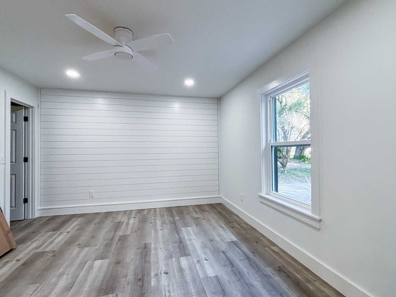 2695 Ocean Dr #NA - Photo 7 of 14