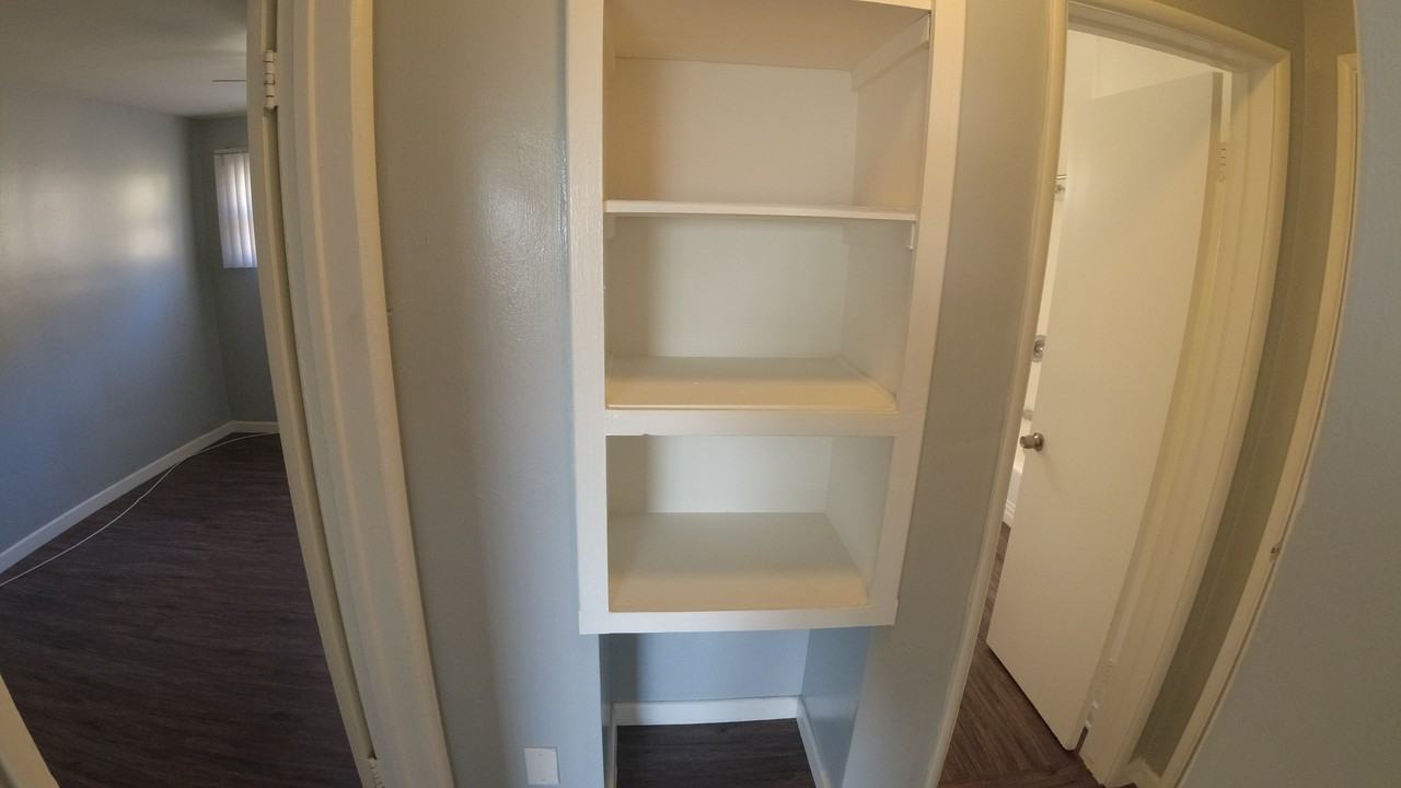 5642 S La Brea Ave #14A - Photo 5 of 12