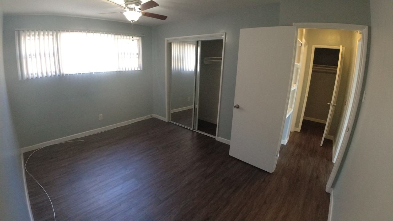 5642 S La Brea Ave #14A - Photo 6 of 12