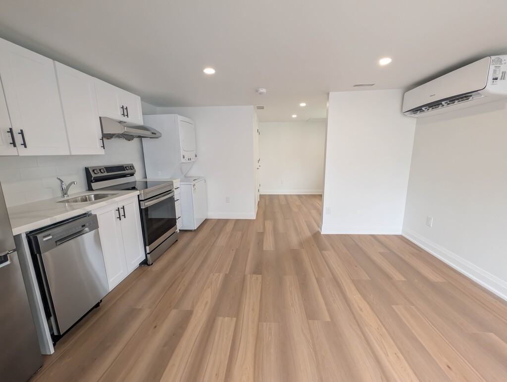 401 Navy St - Photo 3 of 14