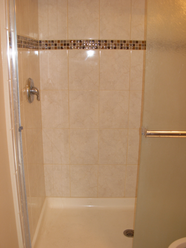 365 Victoria St #B - Photo 5 of 17