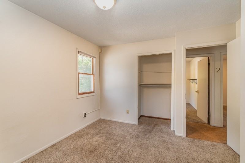 1014 S Franklin St #2UNITS - Photo 7 of 24