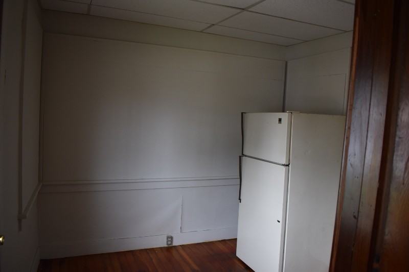 1016 S University St - Photo 5 of 20