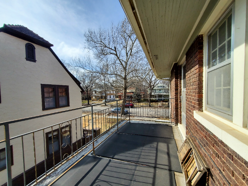 932 N Spaulding Ave #4 - Photo 7 of 7