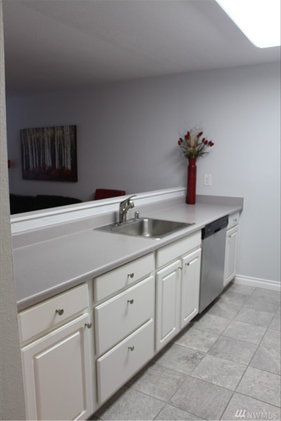 4401 145th Ave Ne - Photo 5 of 11