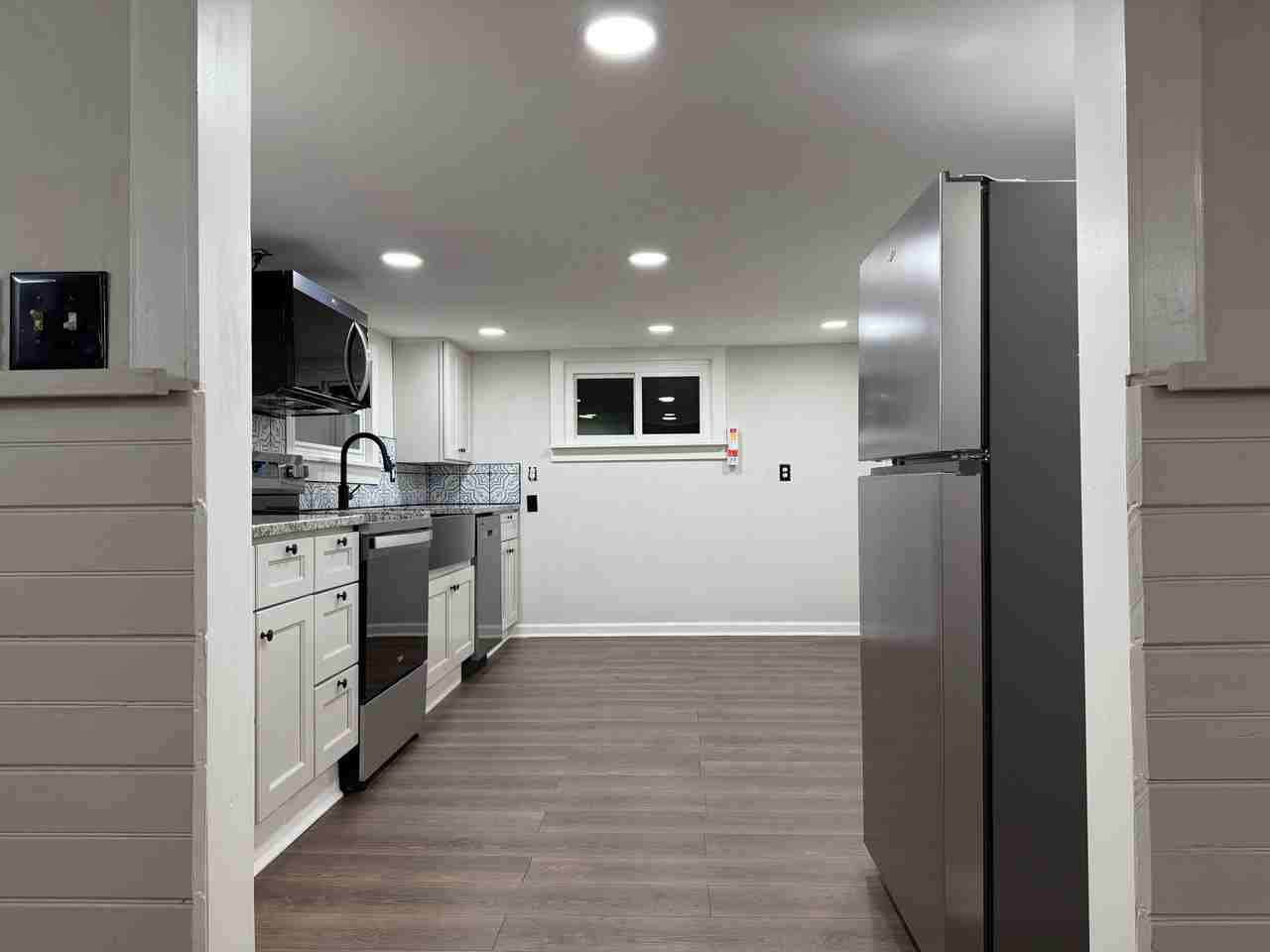 518 Farview Ave - Photo 3 of 25