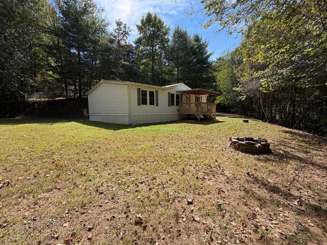 21 Cool Waters Rd - Photo 4 of 33