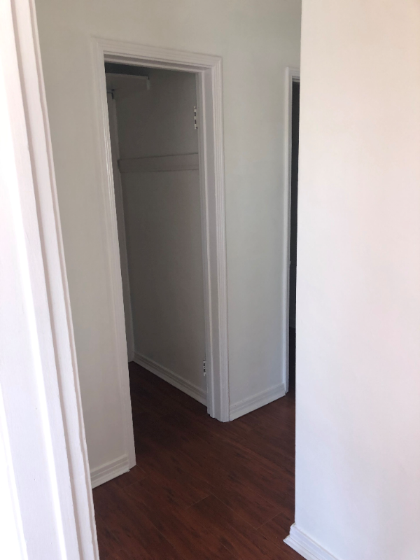 1807 Grace Ave #1811B - Photo 6 of 9