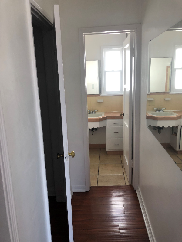 1807 Grace Ave #1811B - Photo 7 of 9