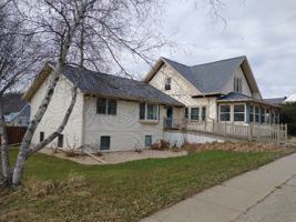 featured image of 421 N Bird St #B