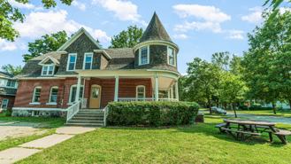 701 S University Ave - Photo 1 of 1