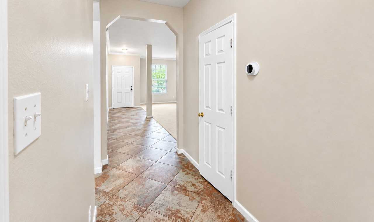 22023 Holly Branch Dr - Photo 3 of 16