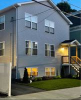 featured image of 84 Glenham St #2