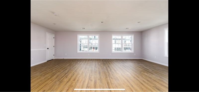 84 Glenham St #2 - Photo 4 of 11