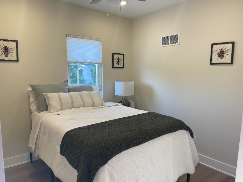 1113 S 9th St #1 - Photo 6 of 14