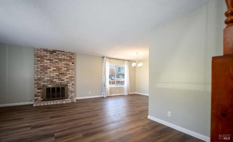 312 Steven Cir - Photo 6 of 20