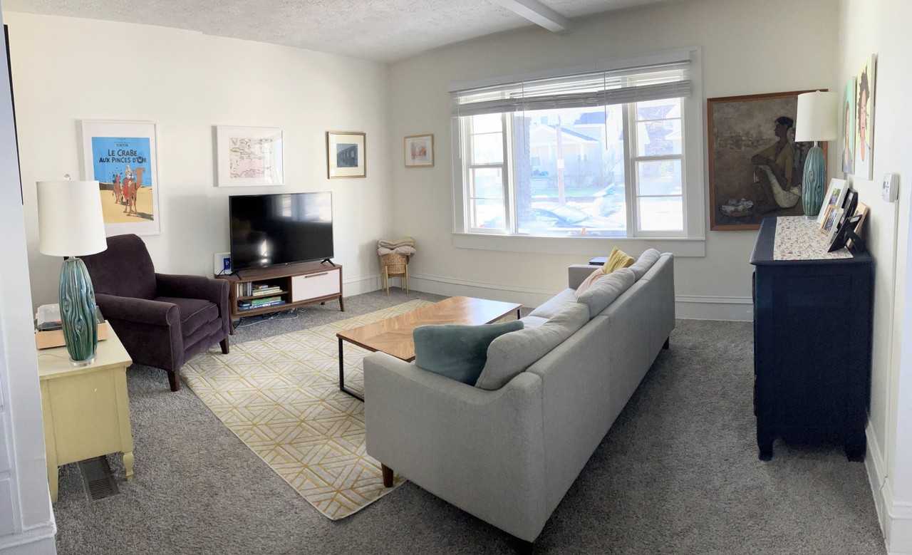 570 Valley Ave Nw - Photo 2 of 19
