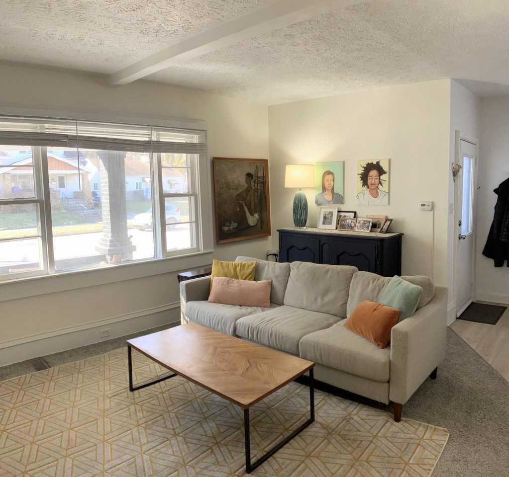 570 Valley Ave Nw - Photo 3 of 19