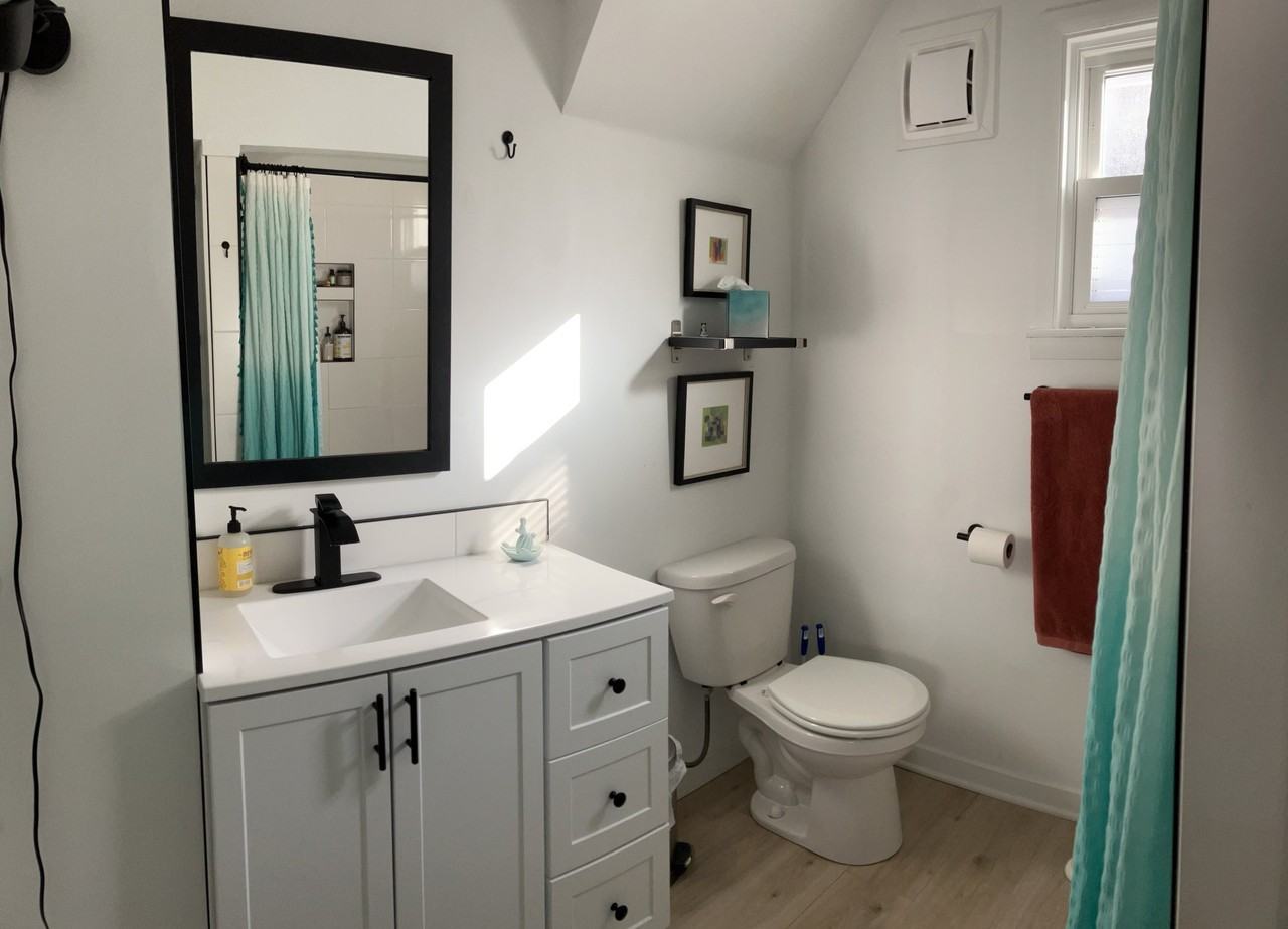 570 Valley Ave Nw - Photo 6 of 19