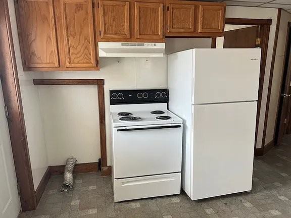 13 Falmouth St #2 - Photo 2 of 7
