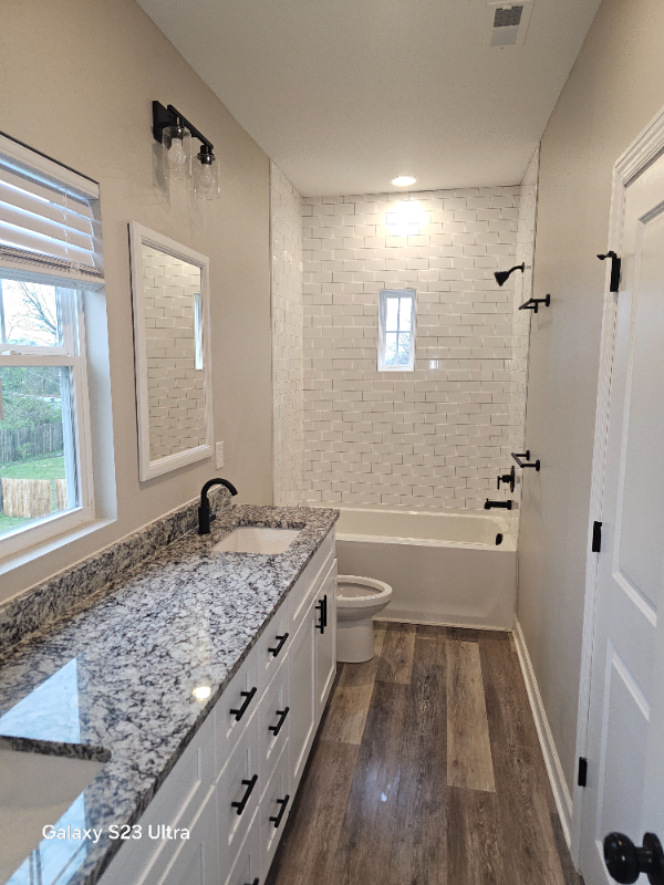409 S Magnolia St - Photo 6 of 13