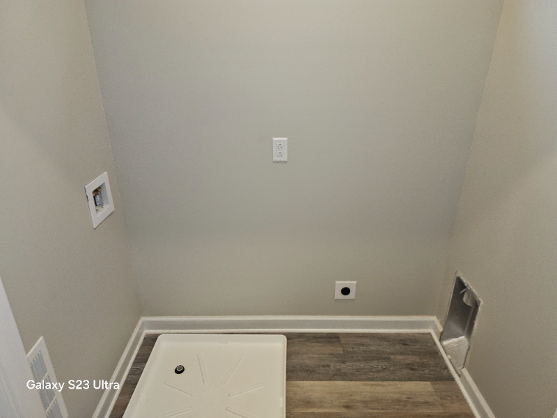 409 S Magnolia St - Photo 7 of 13