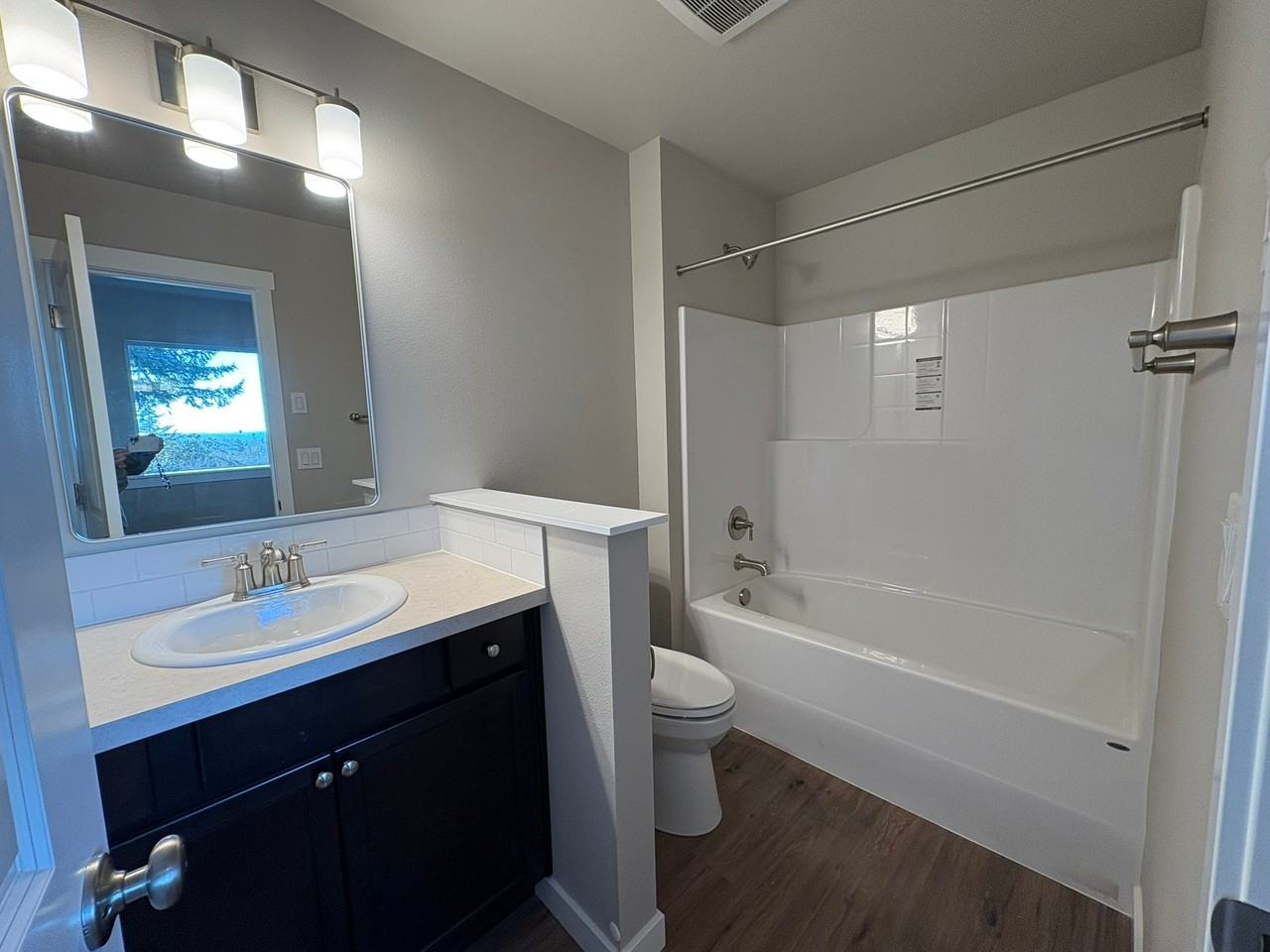 3024 Pine Rd - Photo 4 of 8