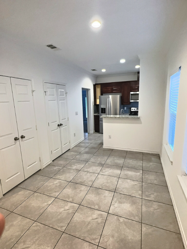 16963 W Ivanhoe - Photo 4 of 17