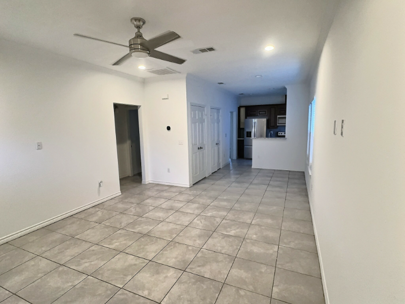 16963 W Ivanhoe - Photo 5 of 17