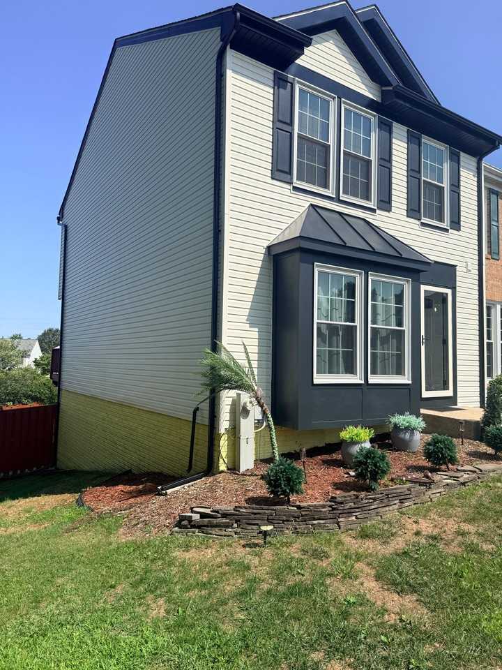 27 Ashmill Ct #1 - Photo 2 of 18