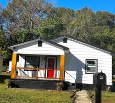215 Brown St - Photo 1 of 1