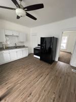 featured image of 221 N Davison St #2