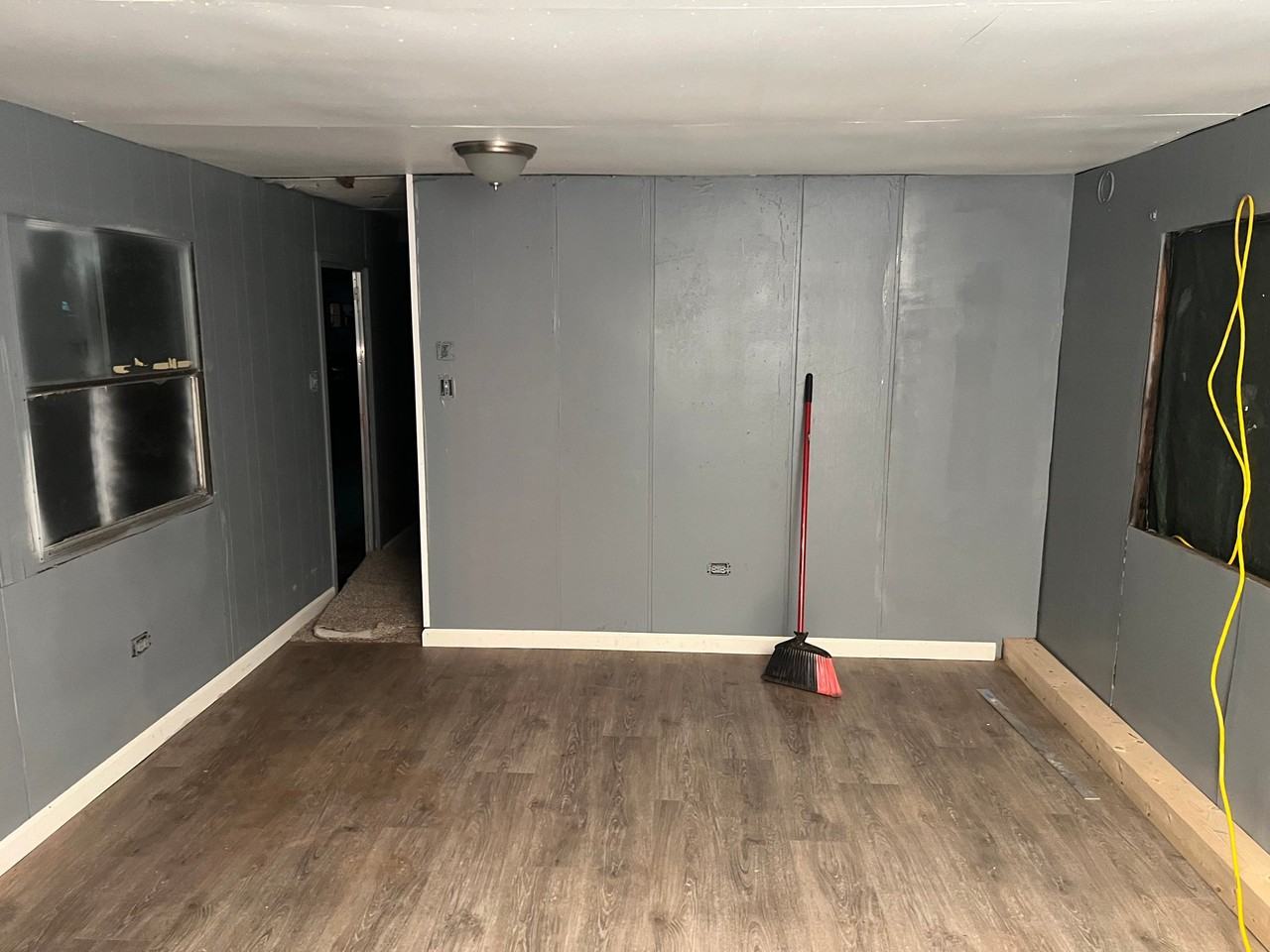 35270 Glenwood Rd - Photo 2 of 3