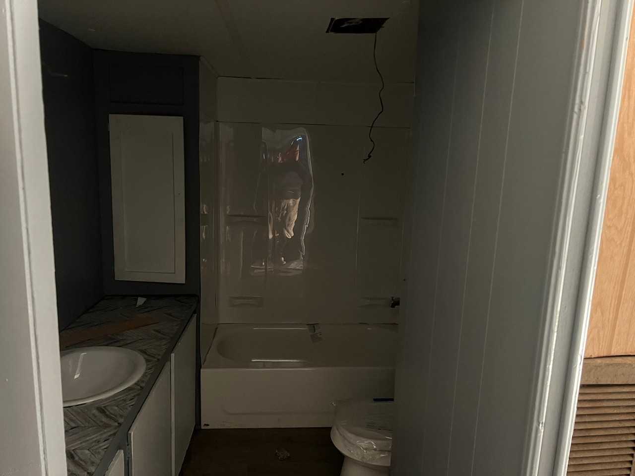 35270 Glenwood Rd - Photo 3 of 3