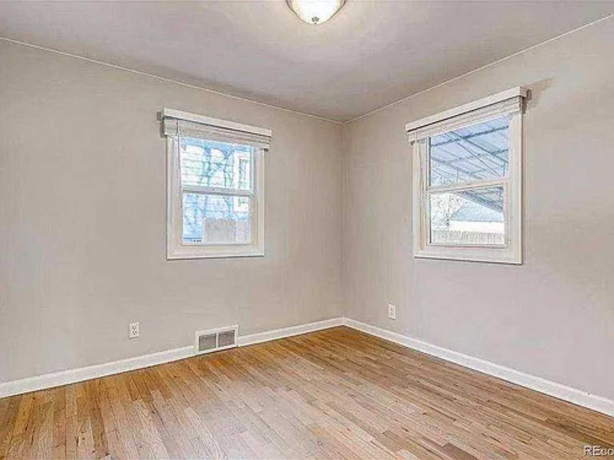 240 Raleigh St - Photo 6 of 18